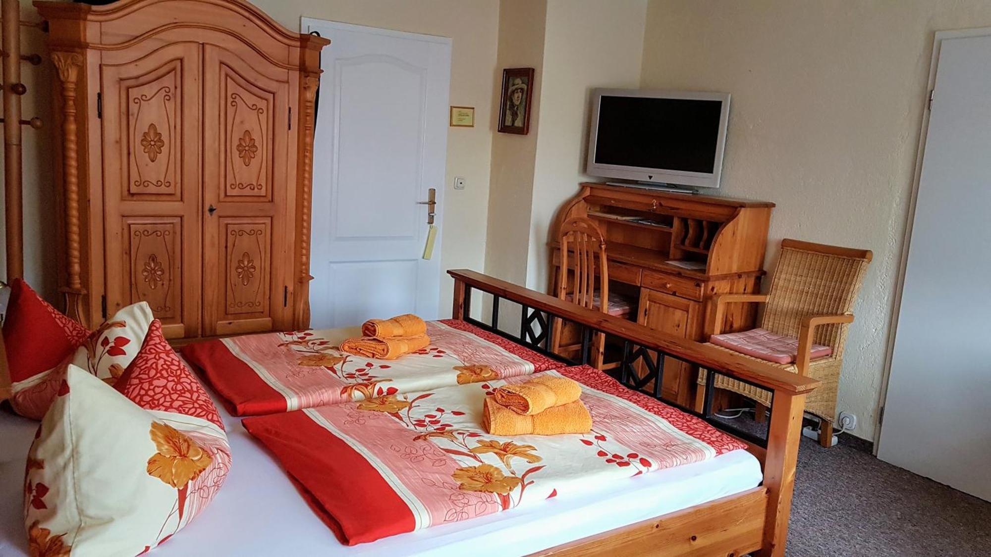 Pension & Gasthaus Nostalgie Bed and Breakfast Κέμνιτς Δωμάτιο φωτογραφία